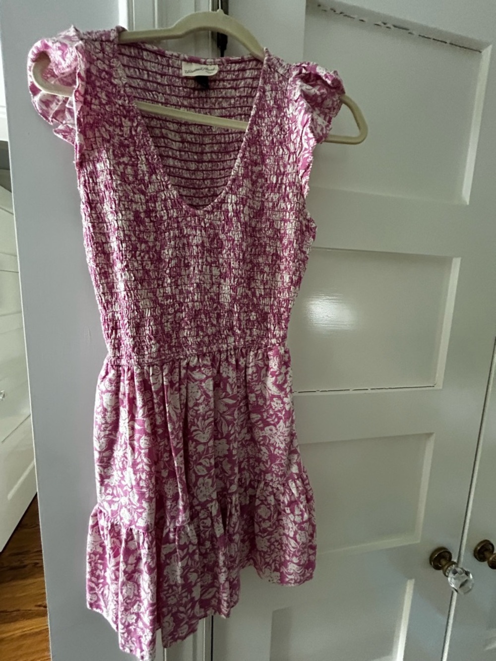 Universal Thread Pink & White Smocked Neckline Top